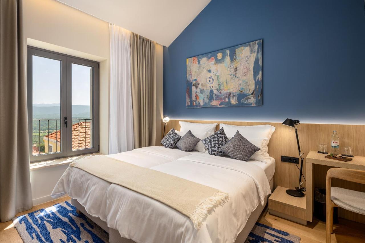 אימוטסקי Emotheo Heritage Hotel מראה חיצוני תמונה
