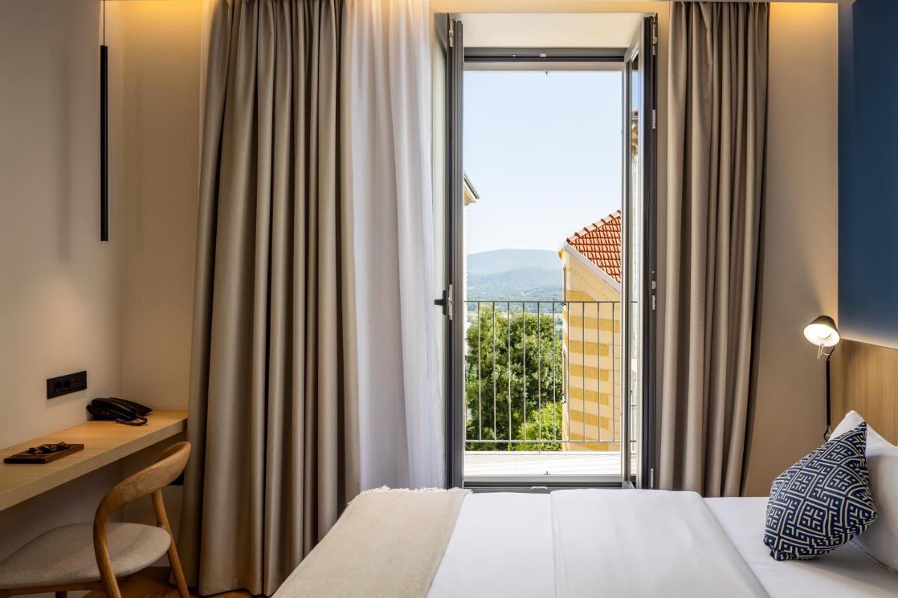אימוטסקי Emotheo Heritage Hotel מראה חיצוני תמונה