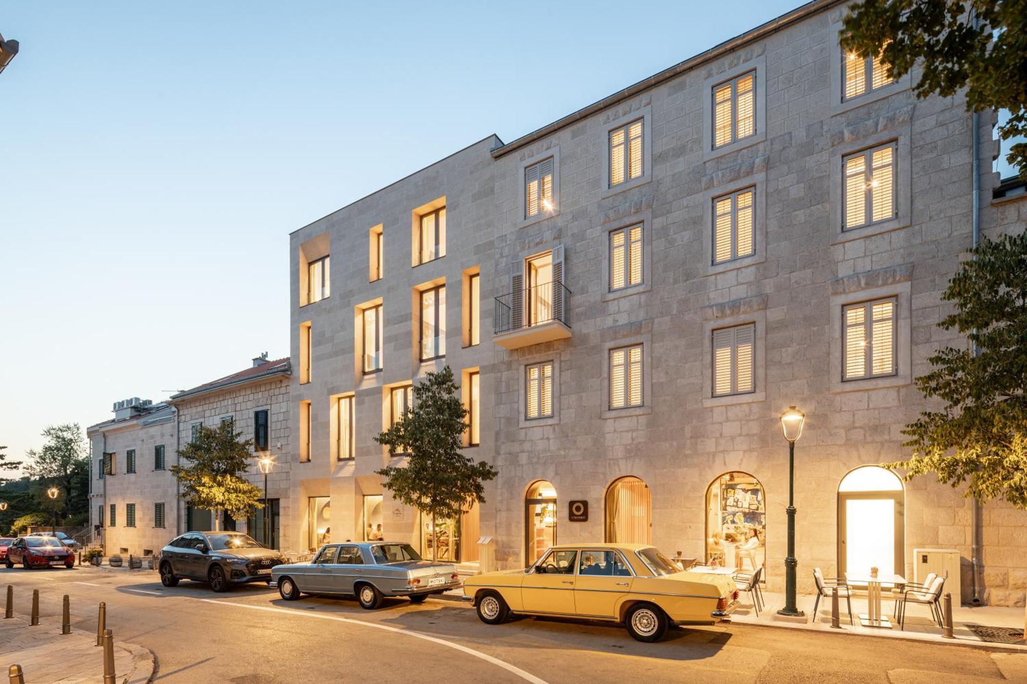 אימוטסקי Emotheo Heritage Hotel מראה חיצוני תמונה
